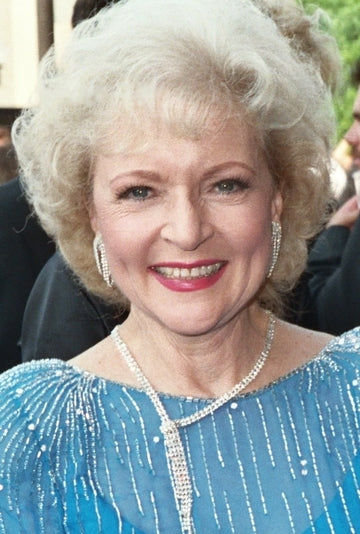 Chloe R.